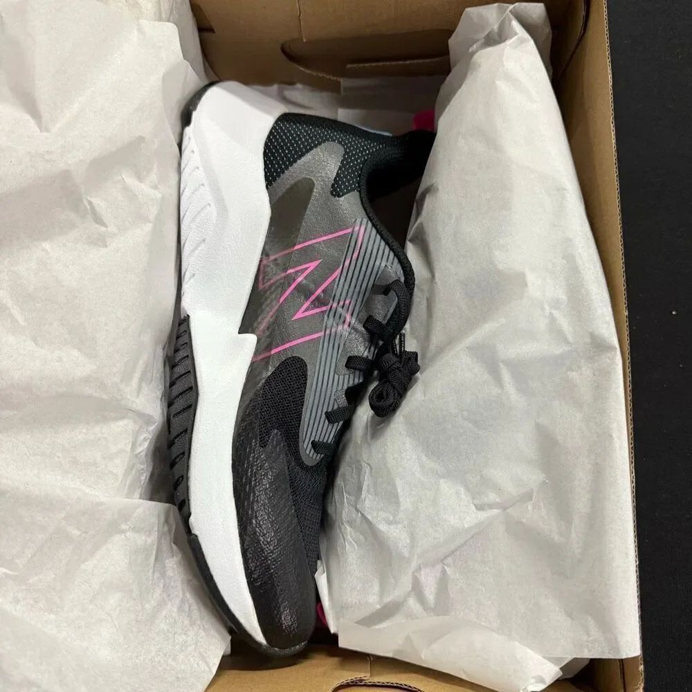 New New Balance Rave Run V2 Black Pink Running Shoes Sneakers 6.5